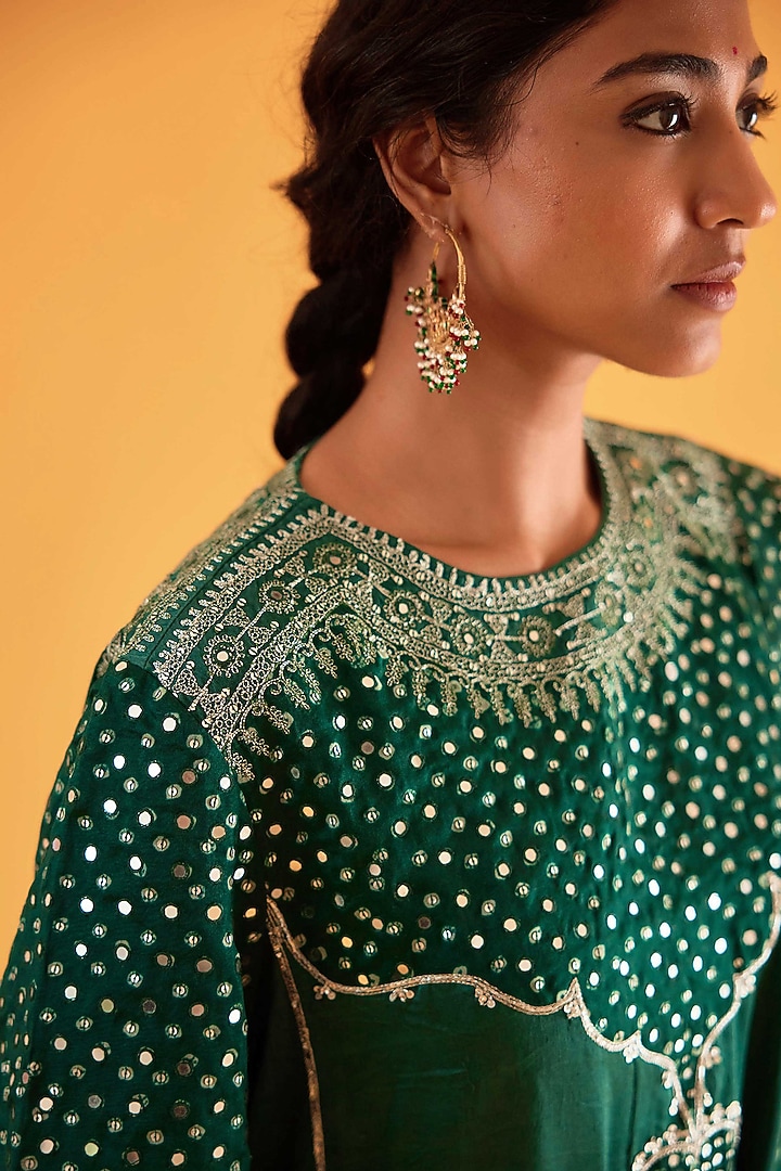 Green Mashru Silk Mirror Embroidered Kurta Set by Sihali Jageer at Pernia's Pop Up Shop