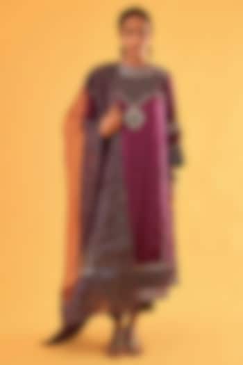 Plum Mashru Silk Mirror Embroidered Kurta Set by Sihali Jageer at Pernia's Pop Up Shop