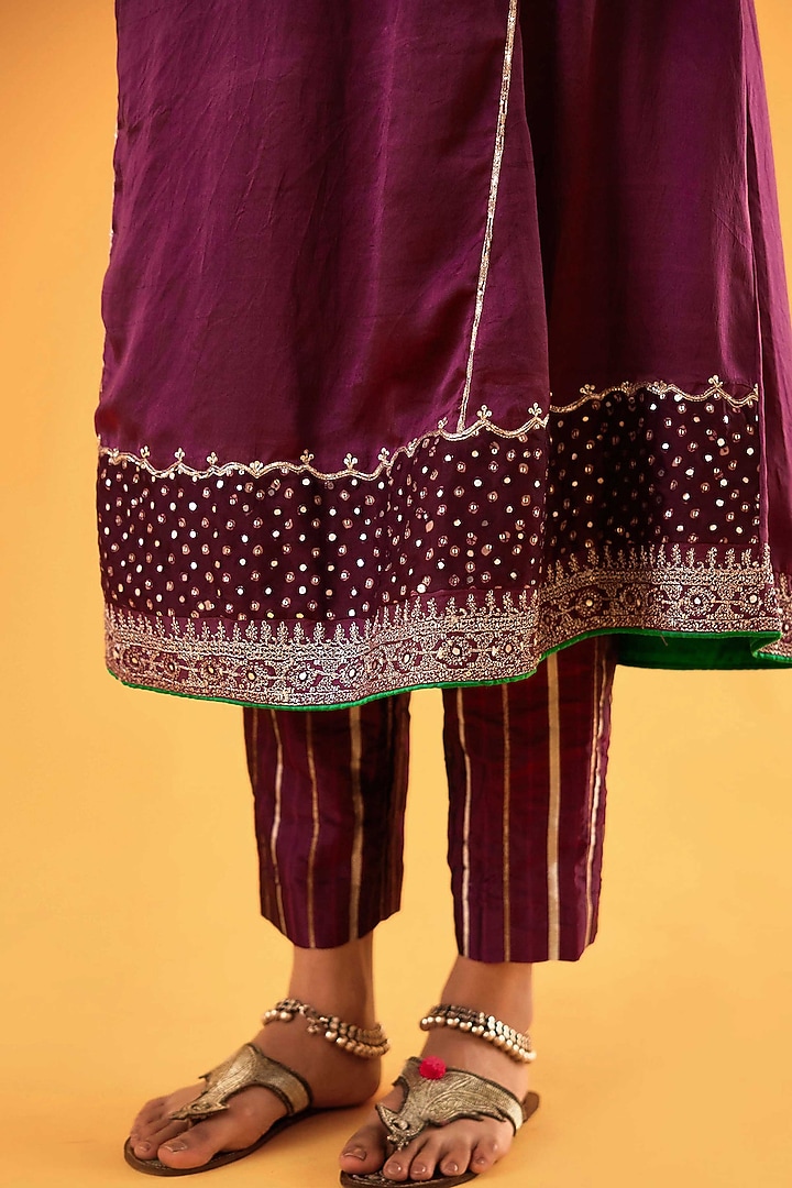 Plum Mashru Silk Mirror Embroidered Kurta Set by Sihali Jageer at Pernia's Pop Up Shop