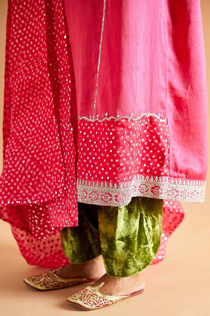 Rose Pink Mashru Silk Mirror Embroidered Kurta Set by Sihali Jageer at Pernia's Pop Up Shop