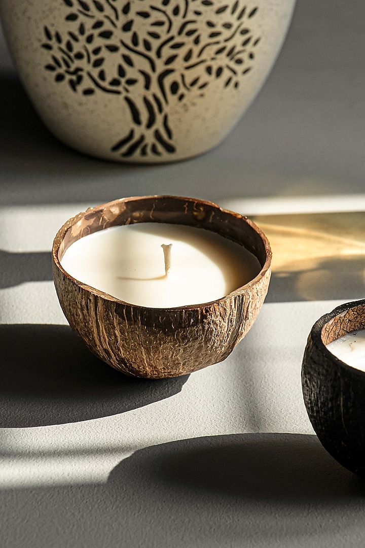 Natural Brown Coconut Shell Candle Design by Silken at Pernia's