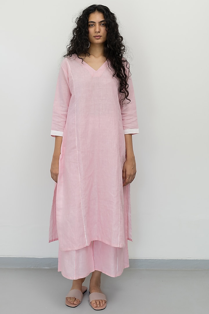 Pink Linen Kurta Set by Silai Studio at Pernia's Pop Up Shop