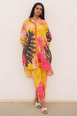 Yellow Cotton Poplin Floral Printed Tunic by Silai Studio