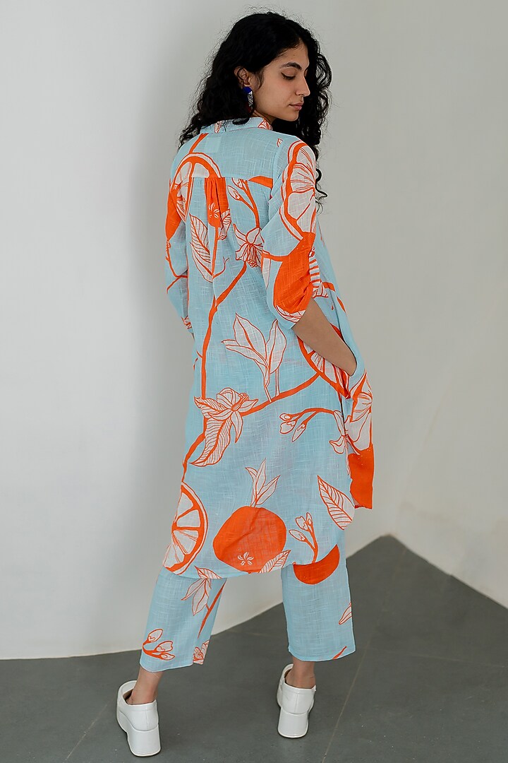 Blue Cotton Mandarin Printed High-Low Tunic Set by Silai Studio at Pernia's Pop Up Shop