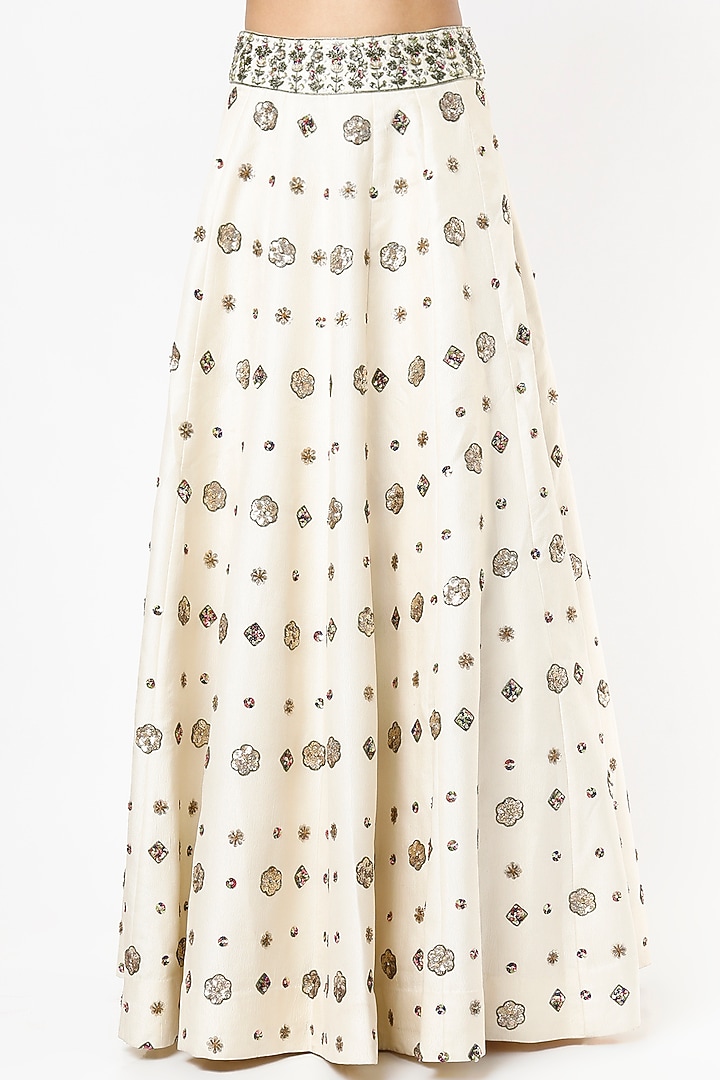 Ivory Hand Embroidered Wedding Lehenga Set by SIMRAT MARWAH at Pernia's Pop Up Shop