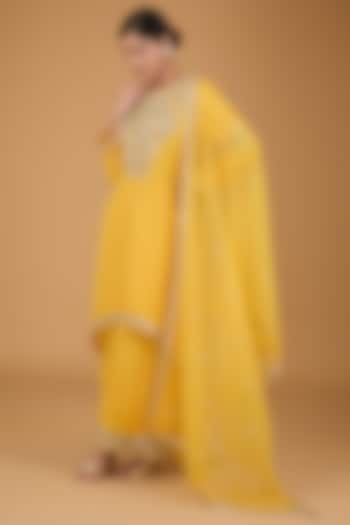 Yellow Habutai Crinkled Sharara Set by Simar Dugal at Pernia's Pop Up Shop