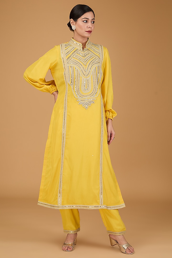 Yellow Habutai Dori Hand Embroidered Kurta Set by Simar Dugal