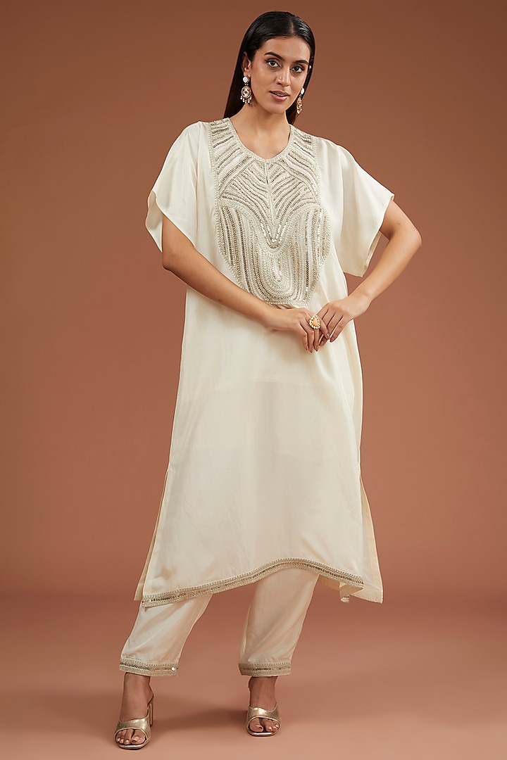 Ivory Habutai Silver Dori Hand Embroidered Kaftan Set by Simar Dugal at Pernia's Pop Up Shop