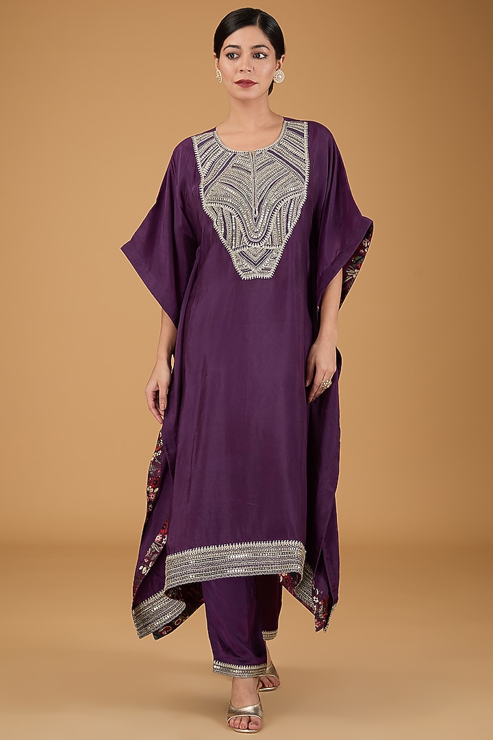 Purple Habutai Silk Hand Embroidered Kaftan Set by Simar Dugal at Pernia's Pop Up Shop