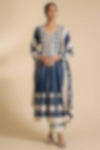 Blue Chanderi Chikankari Embroidered Wedding Anarkali Set by Simar Dugal at Pernia's Pop Up Shop