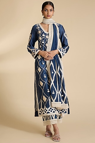 Blue Chanderi Chikankari Embroidered Straight Kurta Set by Simar Dugal