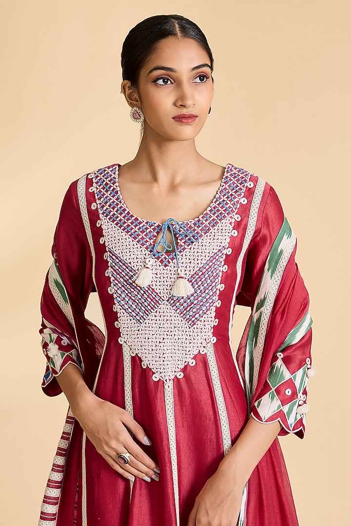 Red Chanderi Ikat Patchwork Wedding Anarkali Set by Simar Dugal at Pernia's Pop Up Shop