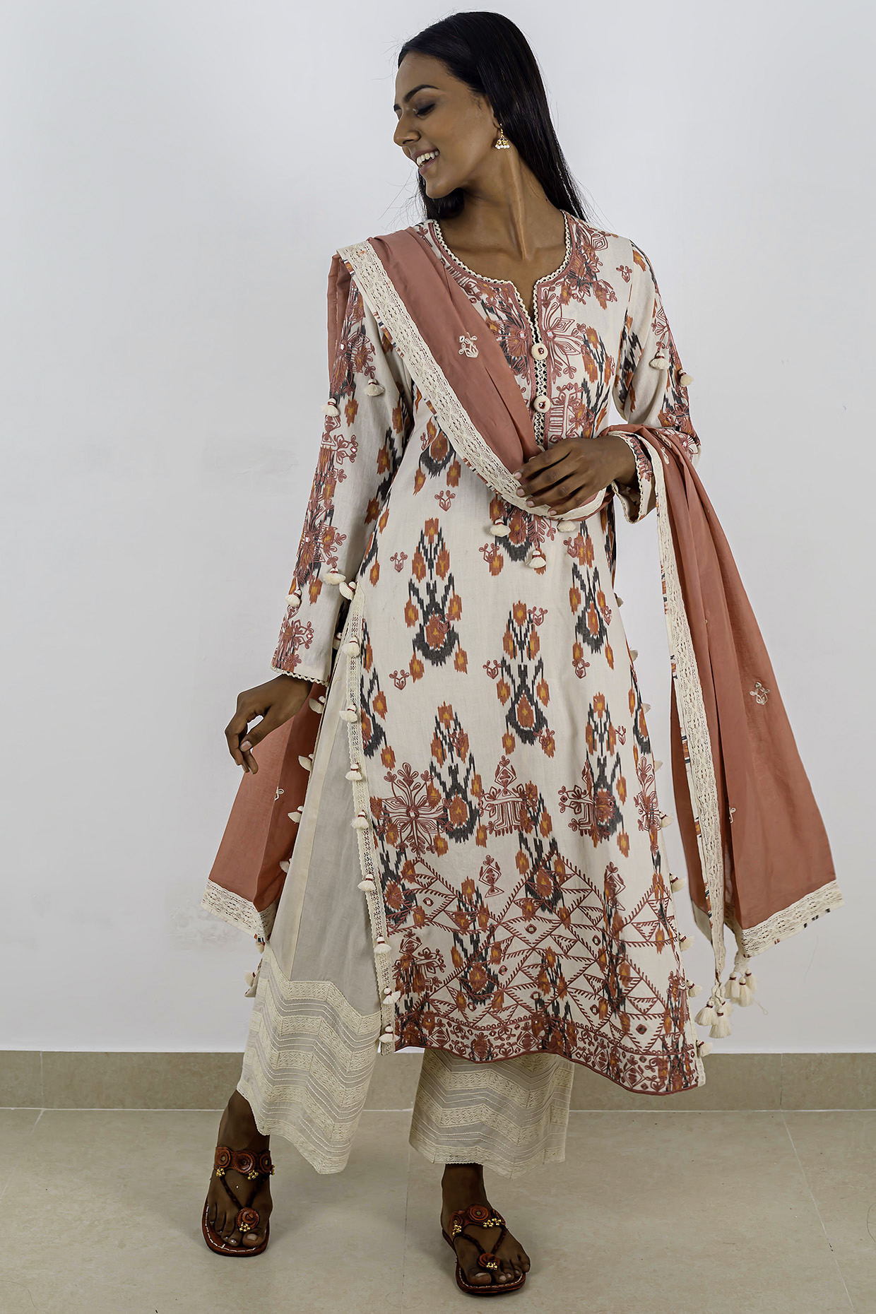 Multi Colored Embroidered Long Kurta Set by Simar Dugal at Pernia's Pop Up Shop