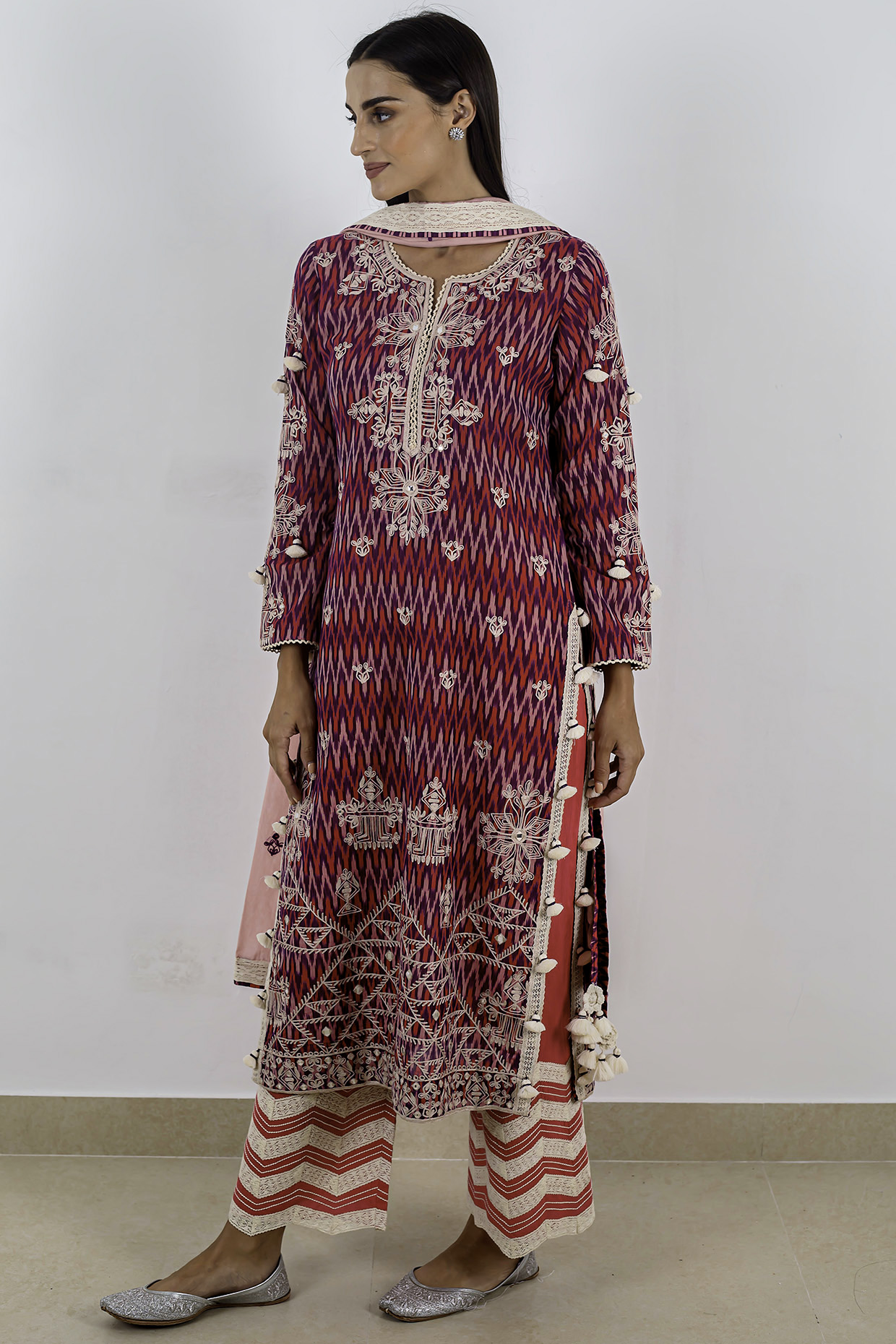 Multi Colored Aari Embroidered Long Kurta Set by Simar Dugal at Pernia's Pop Up Shop