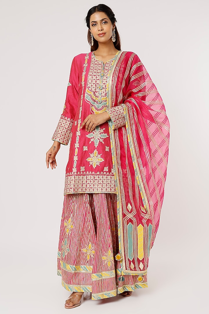 Fuchsia Embroidered Sharara Set by Simar Dugal at Pernia's Pop Up Shop