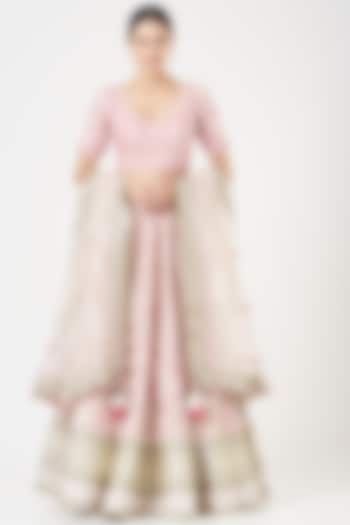 Blush Pink Embroidered Bridal Lehenga Set by Simar Dugal at Pernia's Pop Up Shop