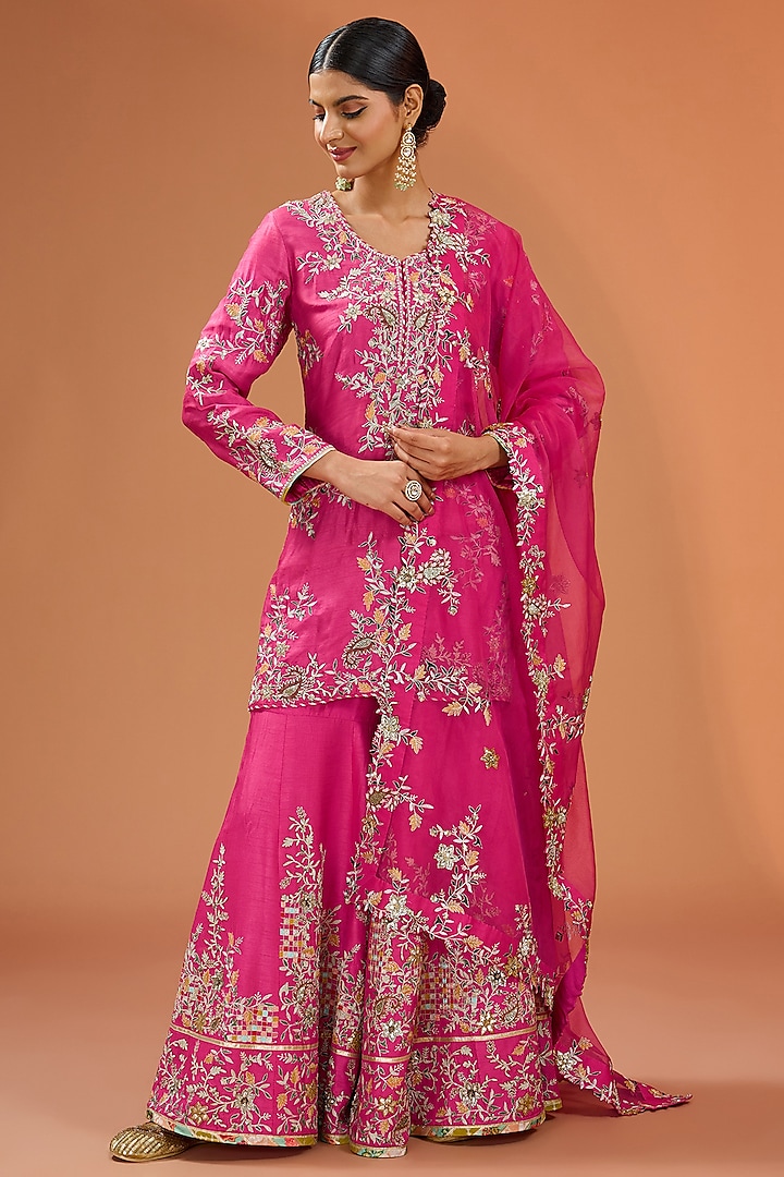 Fuchsia Pink Muslin French-Knot Embroidered Gharara Set by Simar Dugal at Pernia's Pop Up Shop