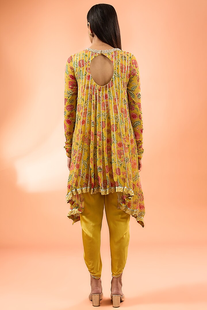 Mustard Georgette Printed & Hand Embroidered Asymmetric Kurta Set by Simar Dugal at Pernia's Pop Up Shop