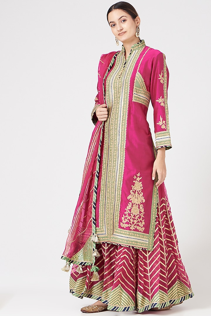 Fuchsia Chanderi Banarasi Paneled Sharara Set by Simar Dugal at Pernia's Pop Up Shop