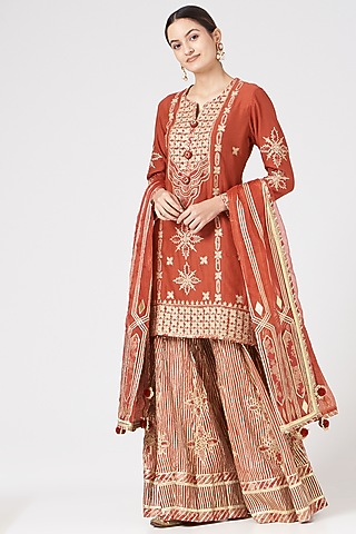 Maroon Chanderi Banarasi Paneled Sharara Set by Simar Dugal