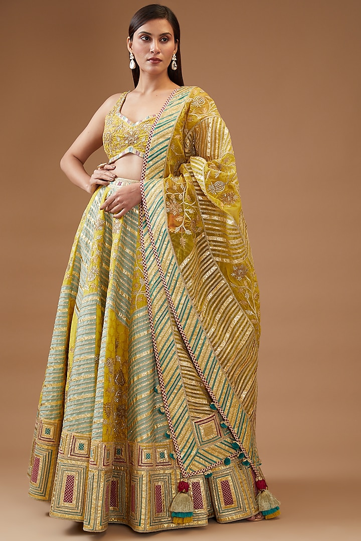Green Chanderi Embroidered Bridal Lehenga Set by Simar Dugal at Pernia's Pop Up Shop