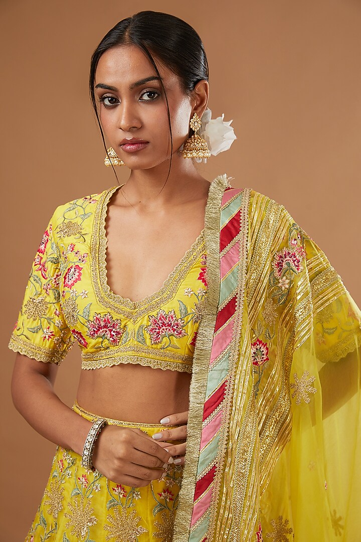 Yellow Organza & Chanderi Embellished Bridal Lehenga Set by Simar Dugal at Pernia's Pop Up Shop