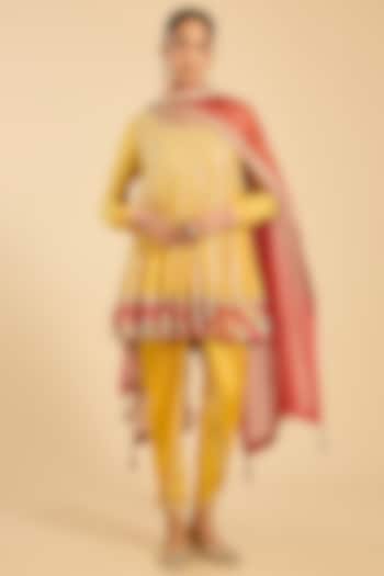 Mustard Silk Dhoti Set by Simar Dugal at Pernia's Pop Up Shop