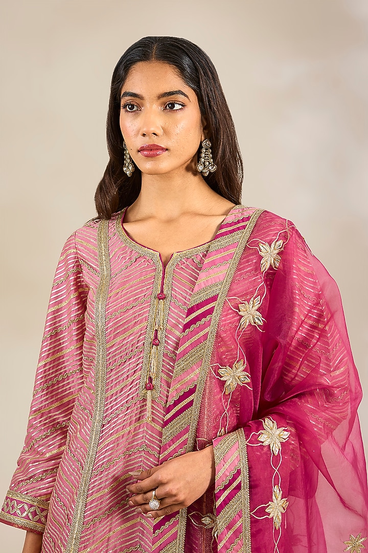Pink Chanderi Embroidered Wedding Sharara Set by Simar Dugal at Pernia's Pop Up Shop