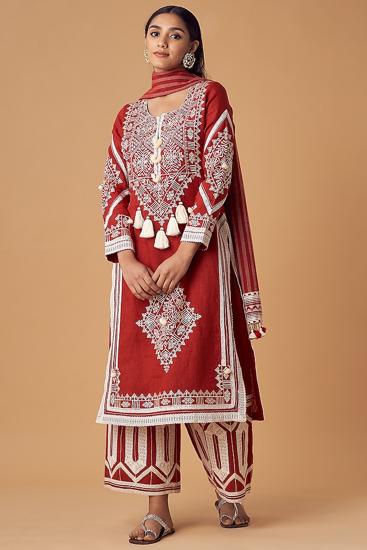 Red Embroidered A-Line Kurta Set by Simar Dugal