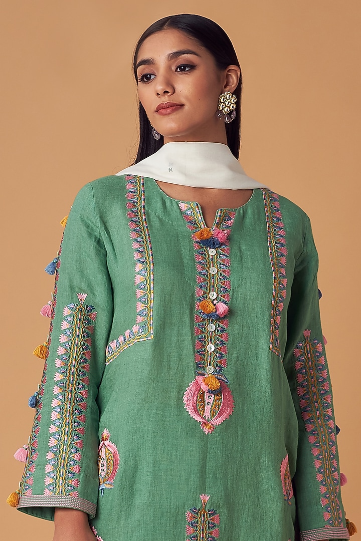 Forest Green Embroidered A-Line Kurta Set by Simar Dugal at Pernia's Pop Up Shop