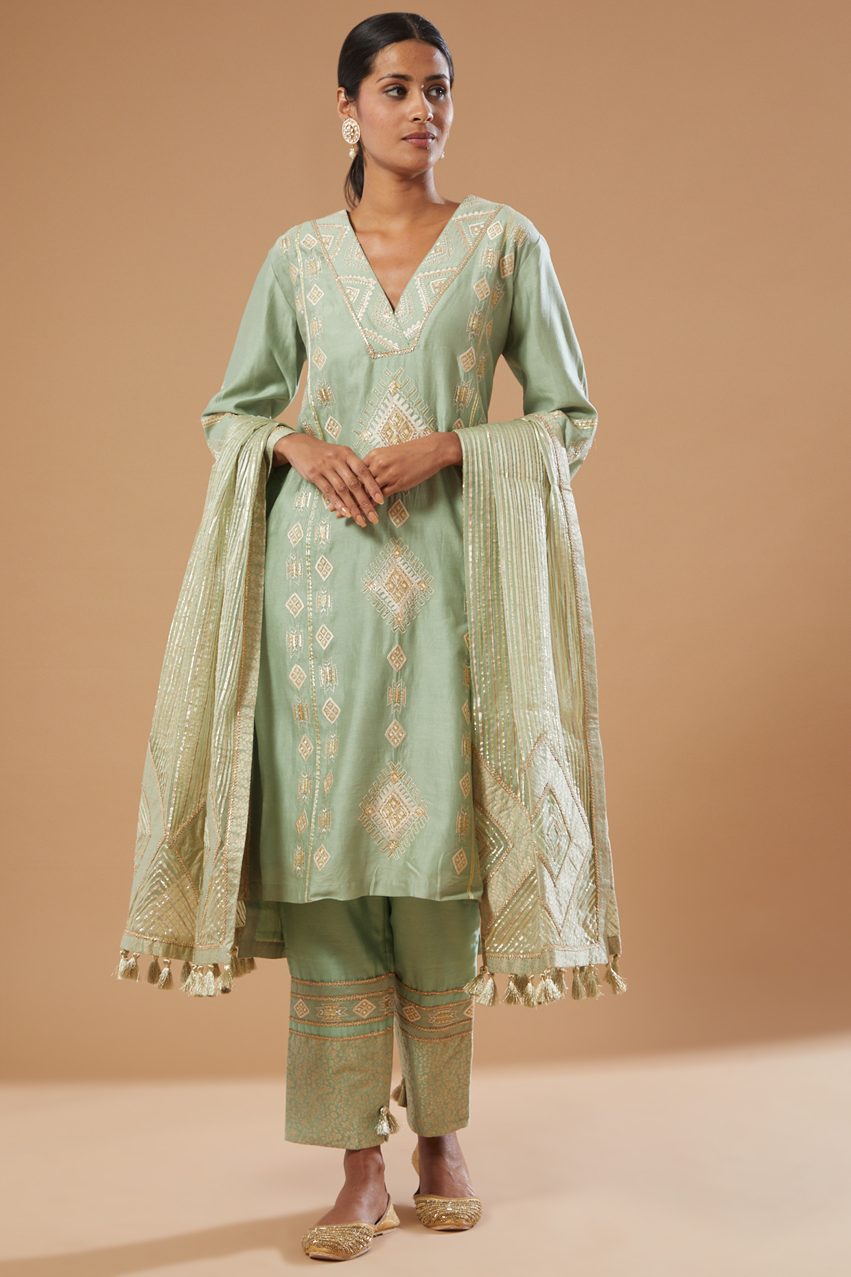 Sage Green Chanderi Kurta Set by Simar Dugal at Pernia's Pop Up Shop