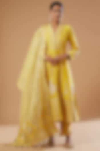Yellow Embroidered Anarkali Set by Simar Dugal