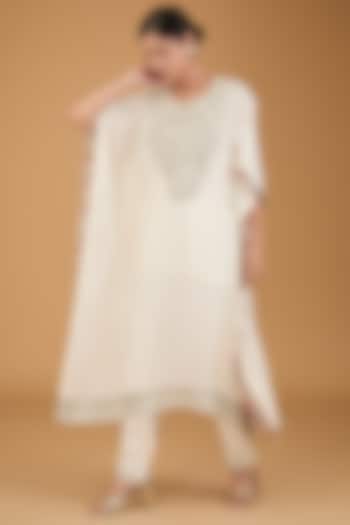 Ivory Habutai Silk Hand Embroidered Kaftan Set by Simar Dugal at Pernia's Pop Up Shop