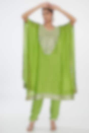 Green Habutai Silk Hand Embroidered Kaftan Set by Simar Dugal at Pernia's Pop Up Shop