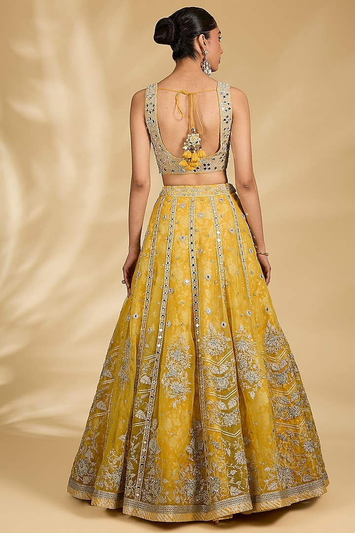 Yellow Organza & Banarasi Embroidered Bridal Lehenga Set by Simar Dugal at Pernia's Pop Up Shop