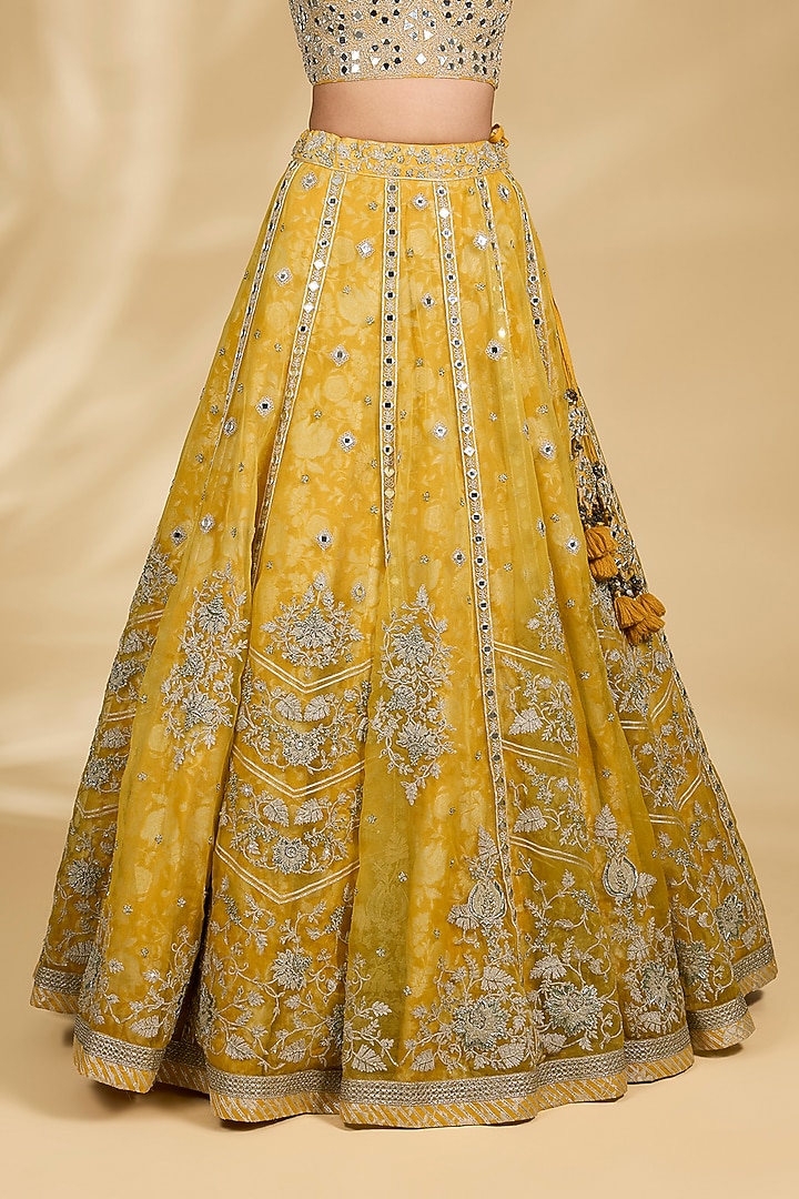 Yellow Organza & Banarasi Embroidered Bridal Lehenga Set by Simar Dugal at Pernia's Pop Up Shop