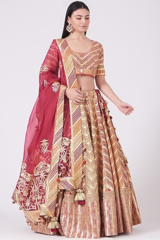 Fuchsia & Gold Embroidered Lehenga Set by Simar Dugal