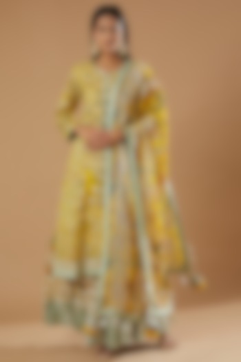 Yellow Silk Printed Sharara Set by Simar Dugal at Pernia's Pop Up Shop