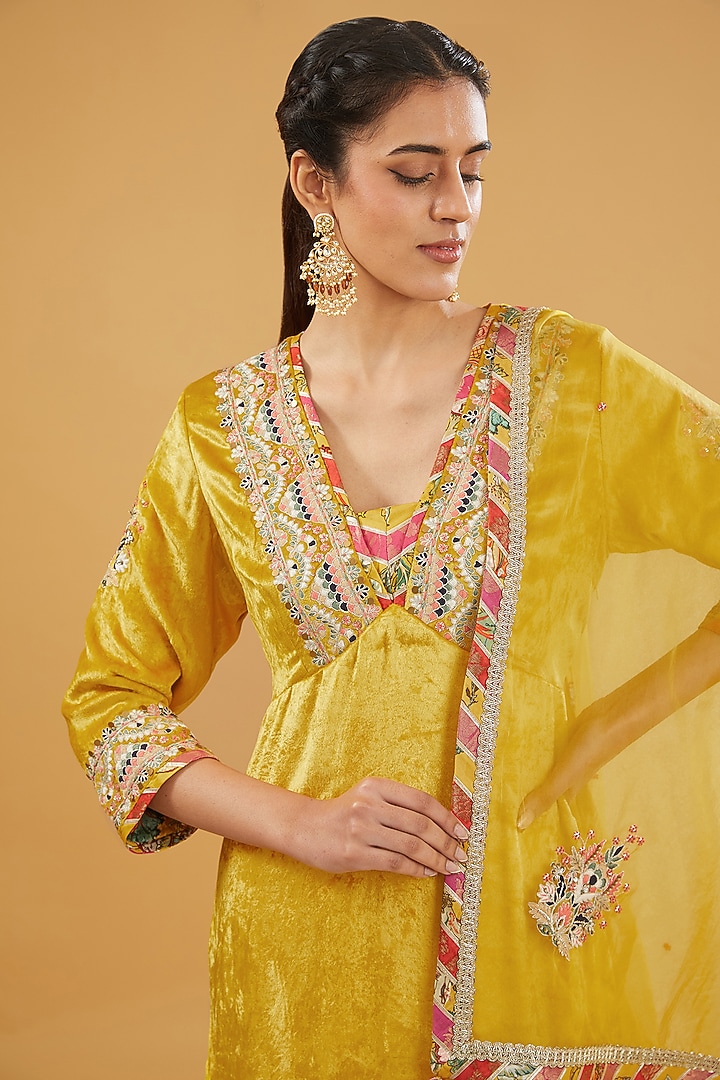 Yellow Velvet Hand Embroidered Palazzo Pant Set by Simar Dugal at Pernia's Pop Up Shop
