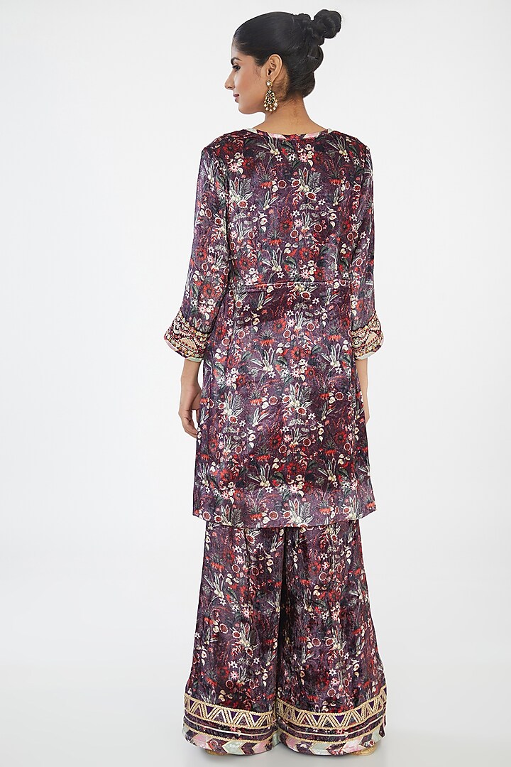 Purple Velvet Hand Embroidered & Printed Kurta Set by Simar Dugal at Pernia's Pop Up Shop