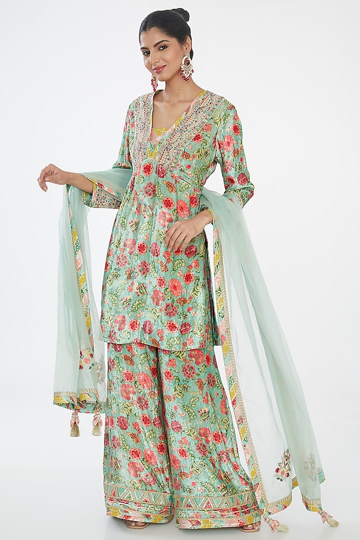 Mint Green Velvet Floral Printed & Hand Embroidered Kurta Set by Simar Dugal at Pernia's Pop Up Shop