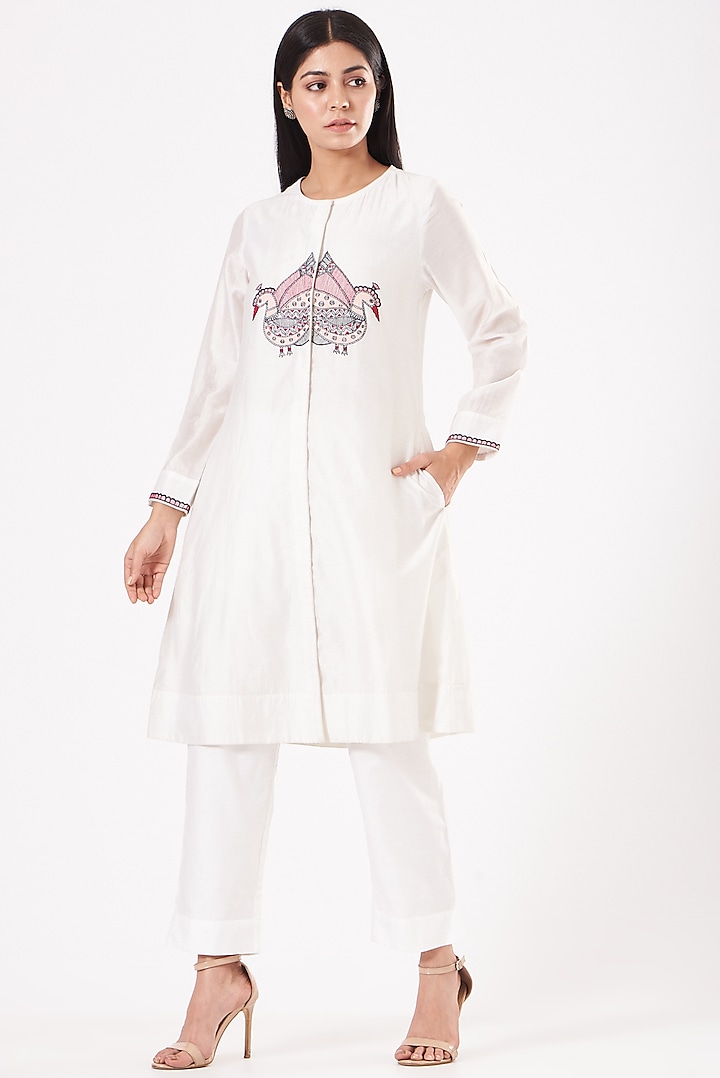 White Embroidered Kurta by Sini Madhubani at Pernia's Pop Up Shop