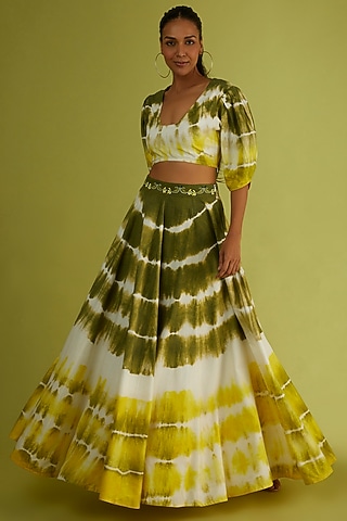 Henna Green Tie-Dyed Skirt Set by Sini Madhubani