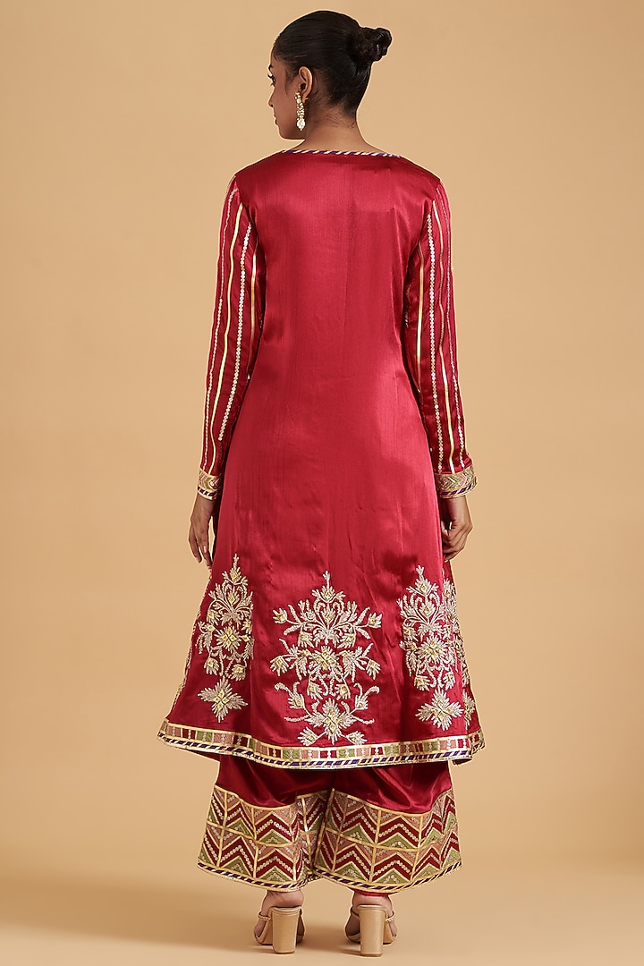 Crimson Red Crushed Silk Embroidered Wedding Anarkali Set by Sidhaarth and Disha at Pernia's Pop Up Shop