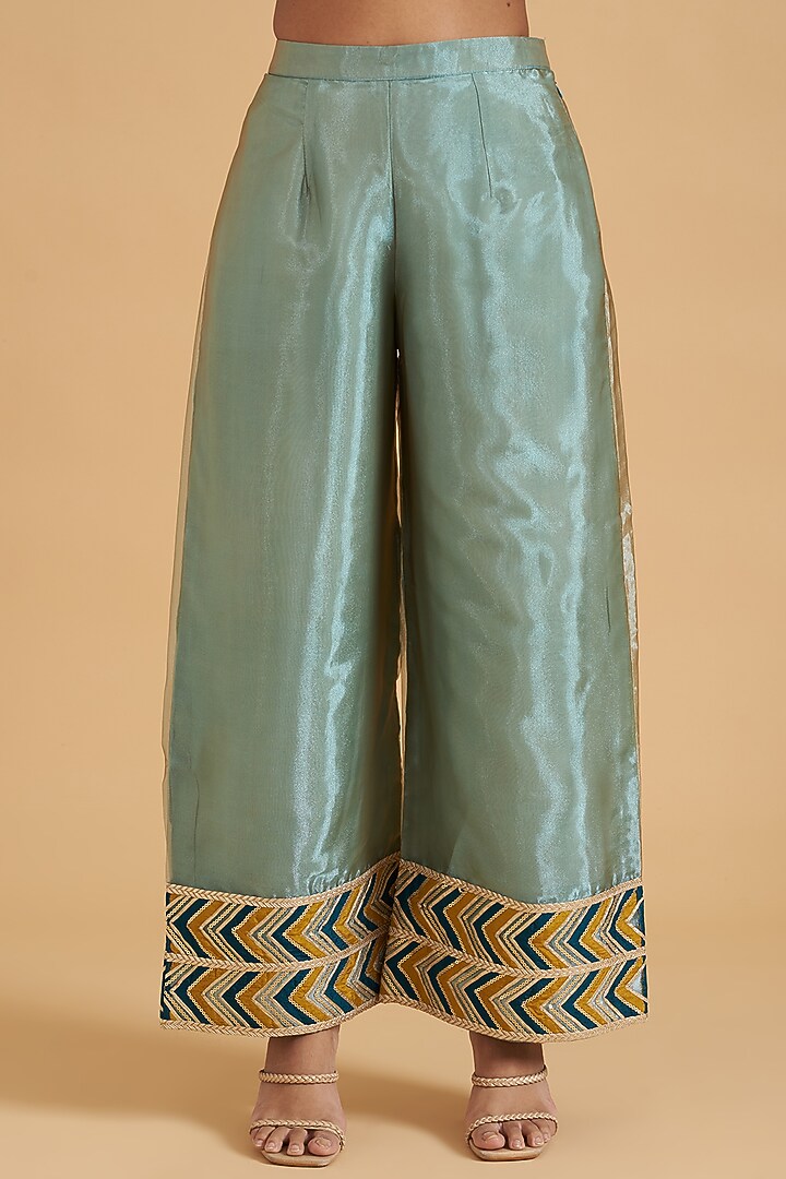 Blue Organza Embroidered Kurta Set by Sidhaarth and Disha at Pernia's Pop Up Shop