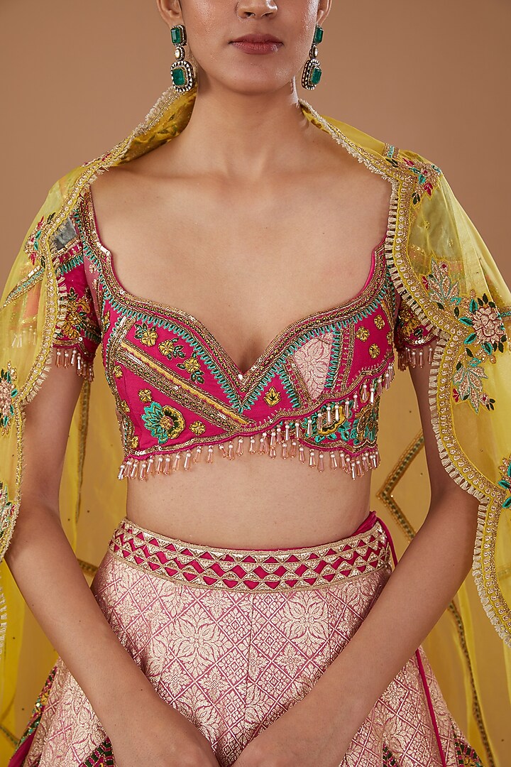 Rani Pink Silk Aari Embroidered Wedding Lehenga Set by Sidhaarth and Disha at Pernia's Pop Up Shop
