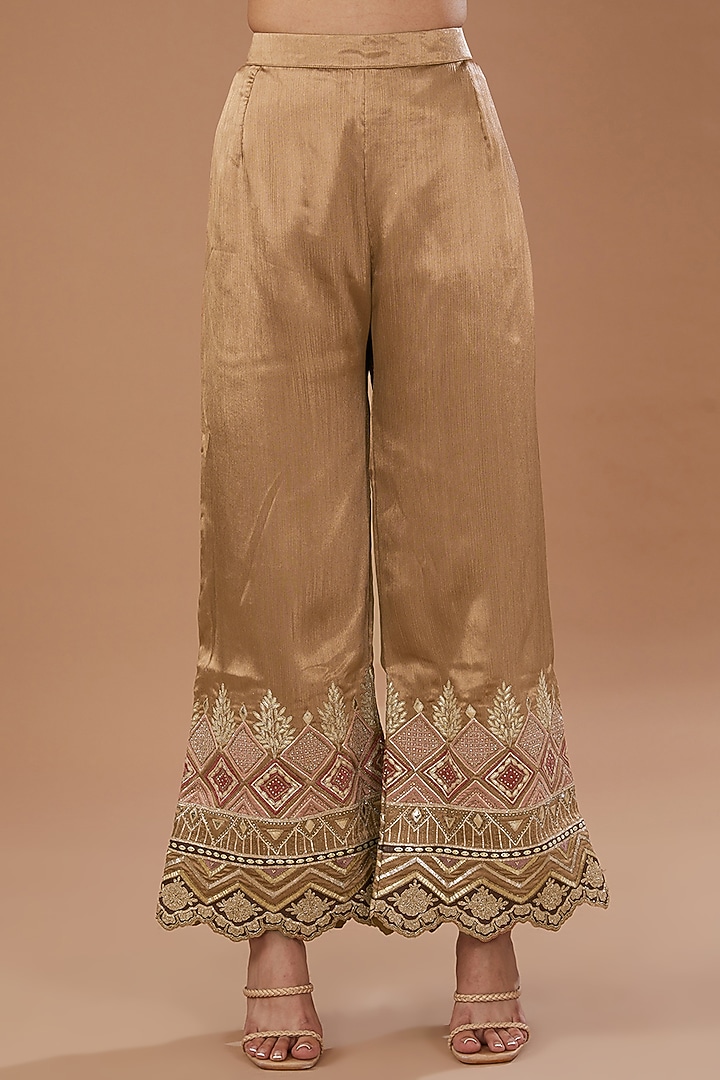 Beige Crush Silk Gota Embroidered Kurta Set by Sidhaarth and Disha at Pernia's Pop Up Shop