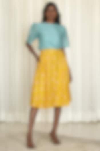 Yellow & Blue Printed Skirt Set by Shiori