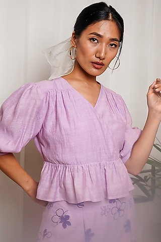 Lilac Slub Chanderi Wrap Top by Shiori