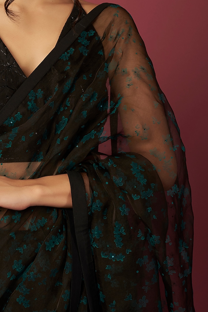 Black Silk Organza Printed Saree Set by Shiori at Pernia's Pop Up Shop
